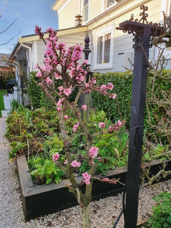 Dalkeith Boutique Bed & Breakfast Kaiapoi Exterior photo
